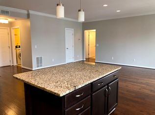 3390 Wasson Rd #13-C, Cincinnati, OH 45209