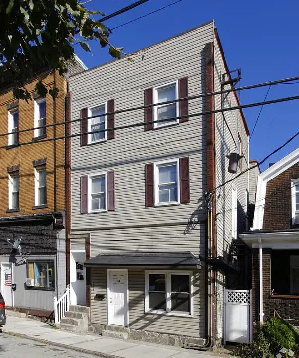 305 Bessemer Ave #3B