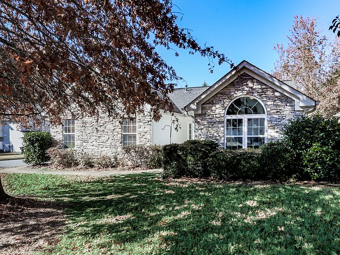 1st image of 3240 Liberty Commons Dr NW