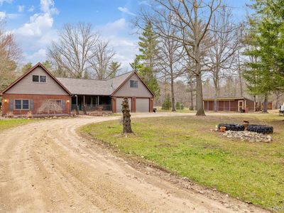 4824 Little Cedar Creek Dr, Attica, MI, 48412