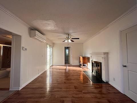 1st image of 10345 Jardine Ave #B