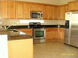 1st image of 1077 Grove Park Cir