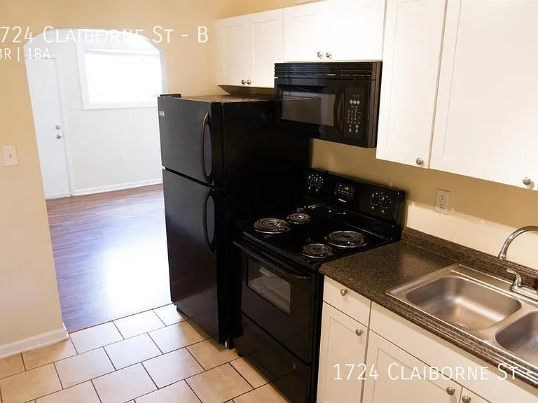 1724 Claiborne St #B — Photo 9