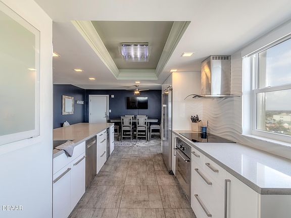 3rd image of 89 S Atlantic Ave APT 701