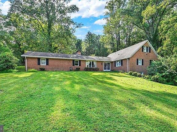 2nd image of 4302 Manorwood Dr