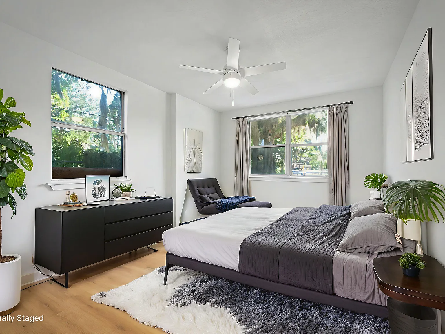 5 bed, 1638 sqft, $2,400 — Photo 3
