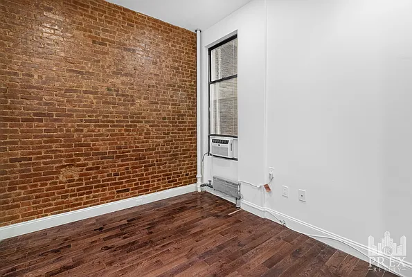 Rented by PREX Realty Corp | media 2