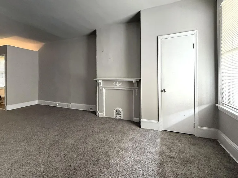 5122 Folsom St — Photo 11