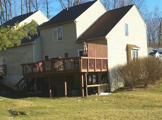 53 Winged Foot Dr, Coatesville, PA 19320