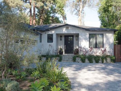 2502 Castle Heights Ave, Los Angeles, CA, 90034