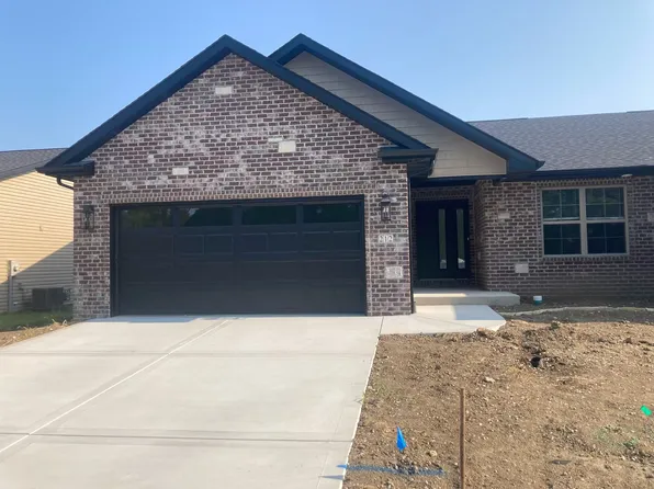 218 Lakeside Dr, Fairview Heights, IL