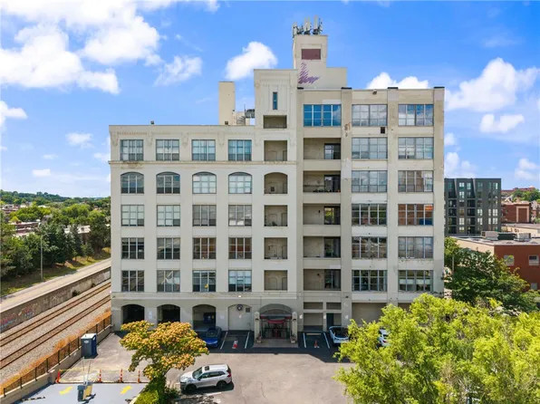 5850 Centre Ave APT 602, Pittsburgh, PA 15206