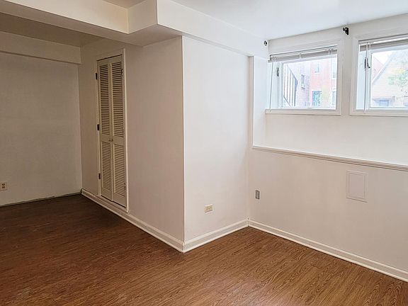 2nd image of 2241 W Taylor St #G