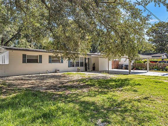 3rd image of 7903 LEMANS DRIVE