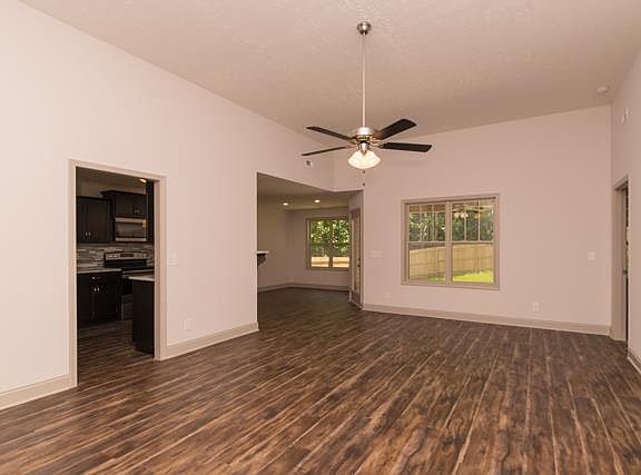 5th image of 174 Glen Ellen Lndg Lot 174