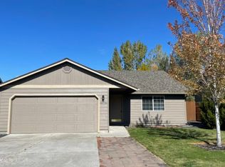 20726 Justice Ct, Bend, OR 97701