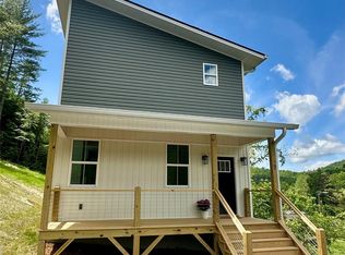 7 Jetts Ridge Dr, Swannanoa, NC 28778