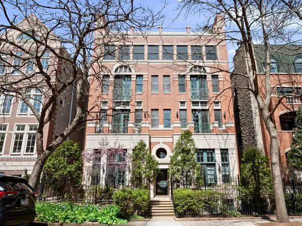 840 W Buckingham Pl APT 4, Chicago, IL 60657