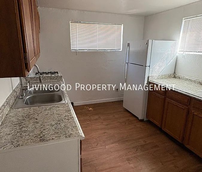 225 E Brookside St #1A — Photo 9