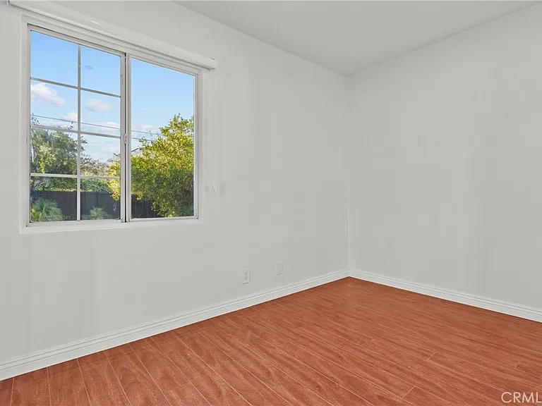17337 Emelita St — Photo 19
