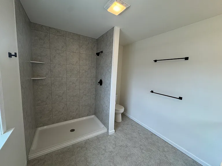 10 Tilghman Trl — Photo 4