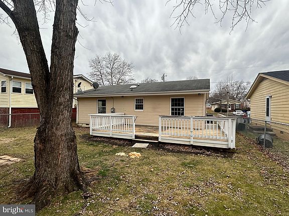 2nd image of 904 Opequon Ave