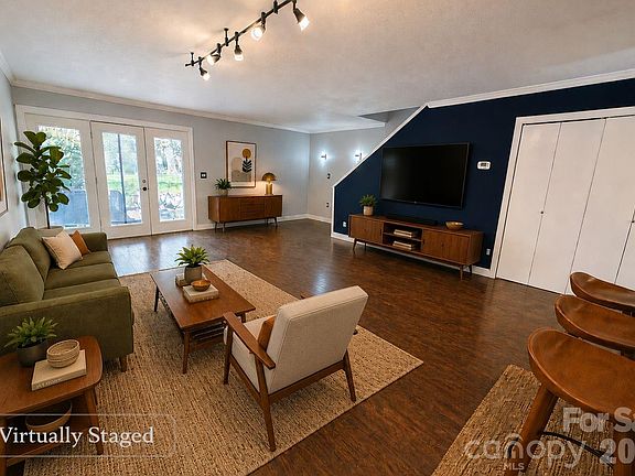 2nd image of 119 Colony Dr