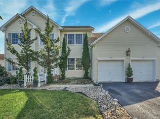 2650 Liberty Rdg, New Windsor, NY 12553