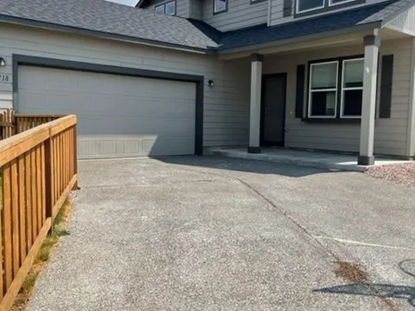 1718 NW Larch Wood Ct, Redmond, OR 97756