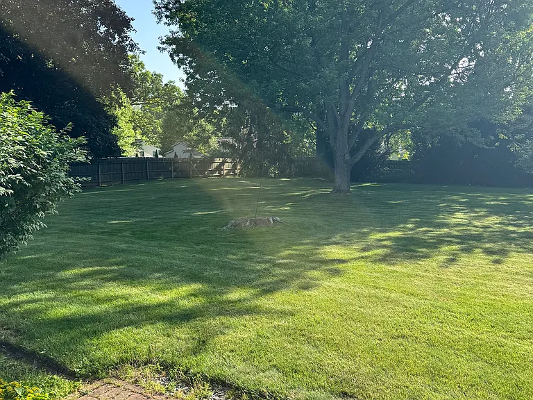 13366 Tucker Dr — Photo 32