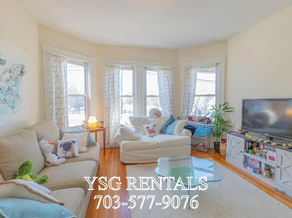 102 Cypress St APT 2, Brookline, MA 02445