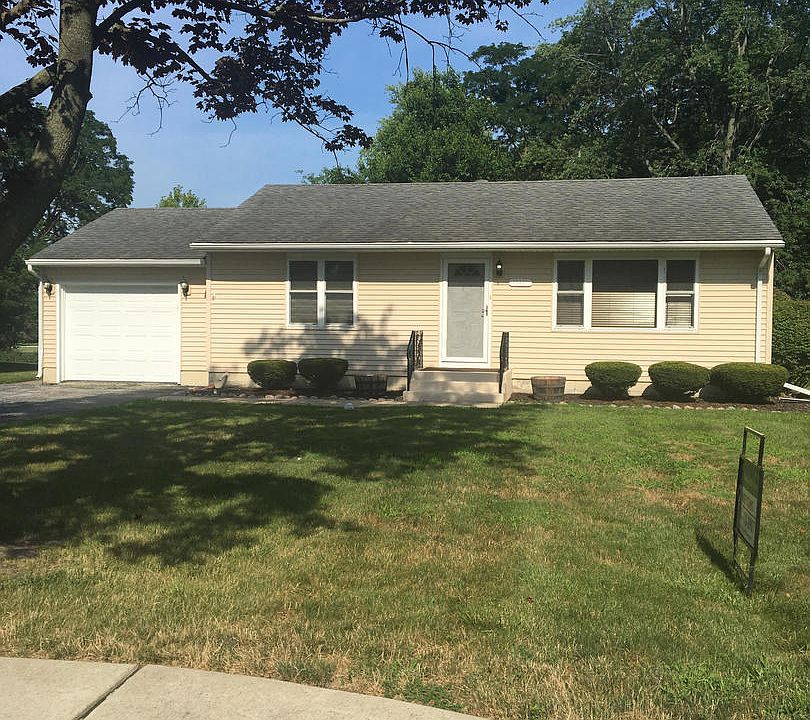 1st image of 15431 Le Claire Ave
