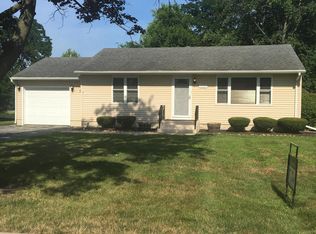 15431 Le Claire Ave, Oak Forest, IL 60452