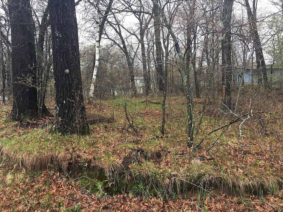 2nd image of 28383 99 1/2 St NW