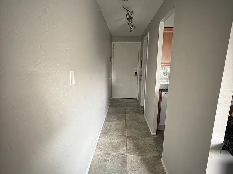 1270 N Marion St #406 — Photo 4