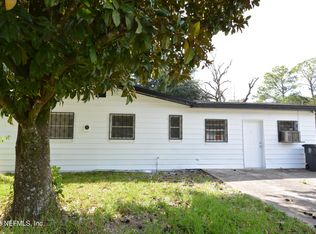 6672 Kinlock Dr, Jacksonville, FL 32219