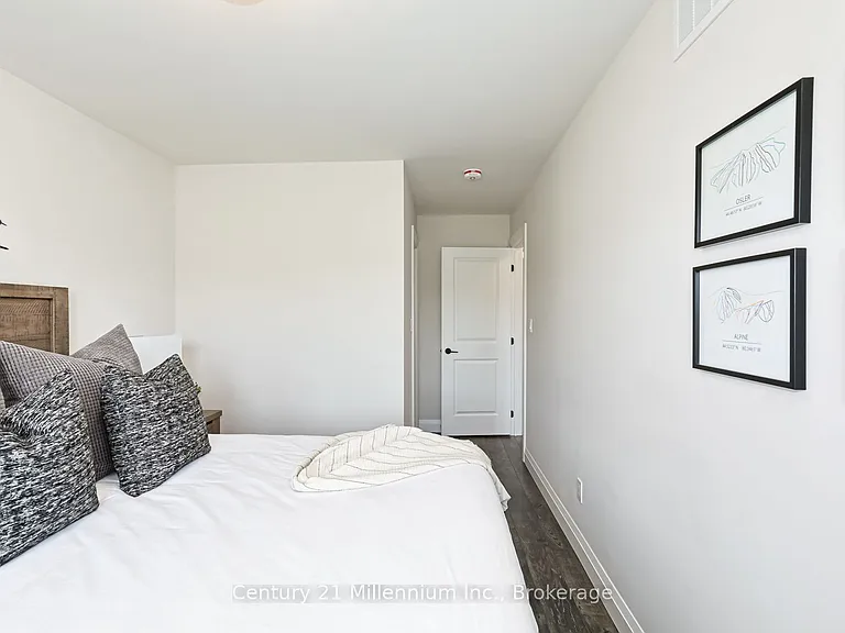 168 Yellow Birch Cres — Photo 26