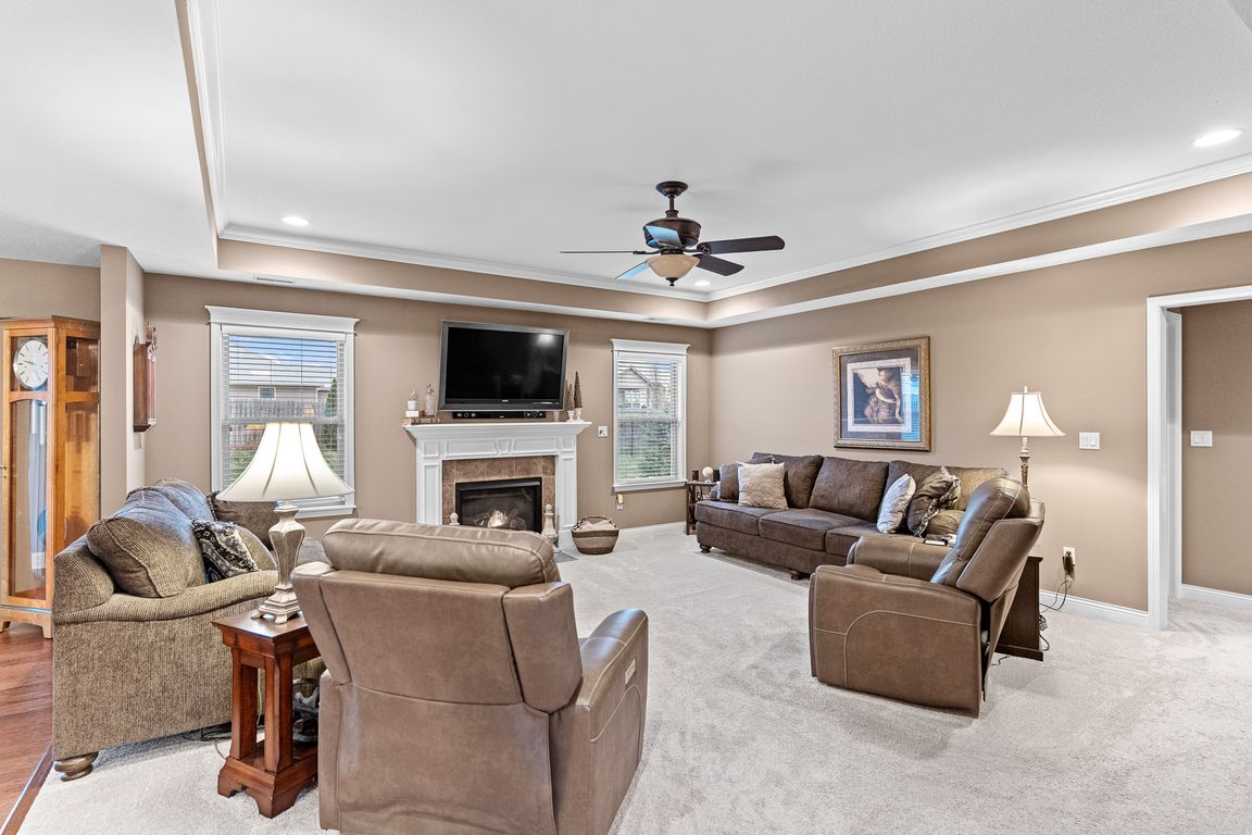 next background image