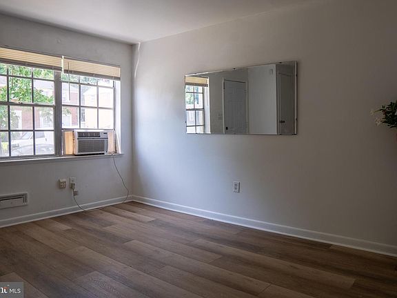 5th image of 4766 Melbourne Rd