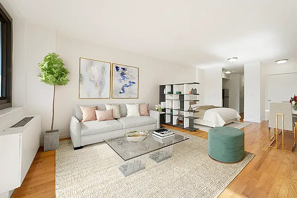 Sold by RELO REDAC INC. | media 10