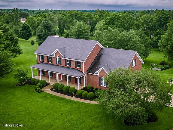 2nd image of 154 Plantation Dr