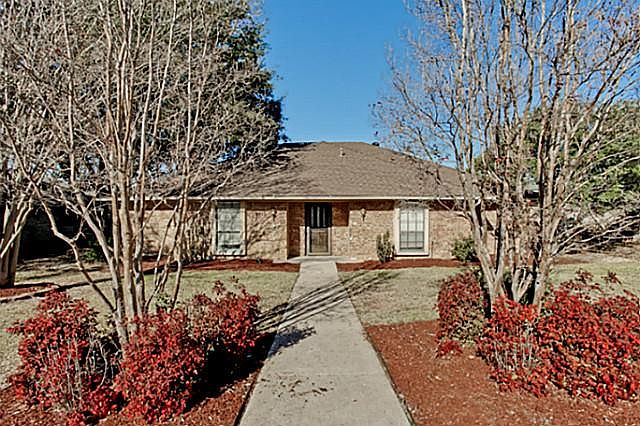 1st image of 1413 Pine Hill Dr