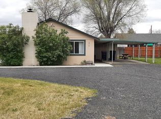 2410 SW 25th St, Redmond, OR 97756