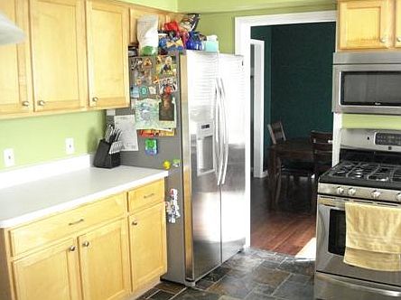 4th image of 503 E Castlebury Cir