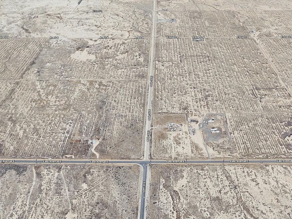 2nd image of 50th St E