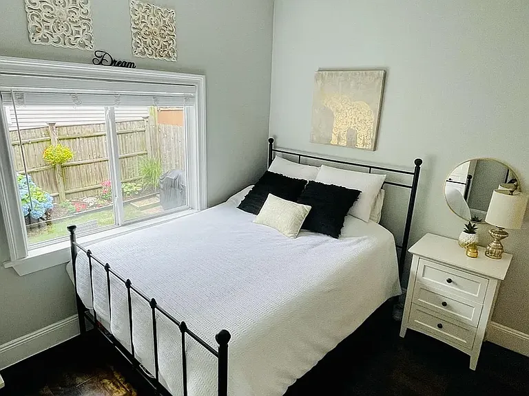 26 Vinton St #1 — Photo 15
