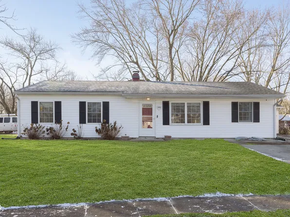 1311 Woodbine Dr, Anderson, IN 46011