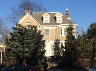 783 Avenue C, Bayonne, NJ 07002