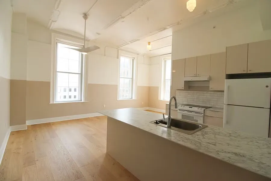 1 bed, 1.0 bath, 915 sqft, $2,090 — Photo 4
