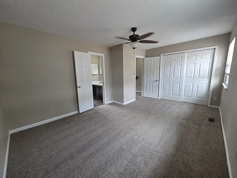 314 Falling Ln — Photo 11